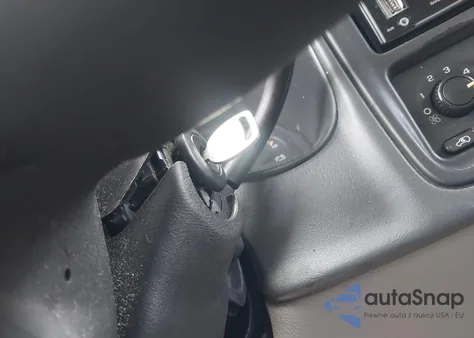 2004 Chevrolet Tahoe Ls from USA, damaged, VIN 1GNEC13Z04R103506